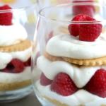 no bake lemon cheesecake parfaits