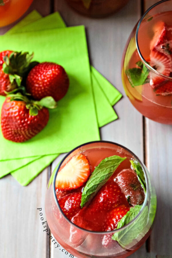watermelon smash with strawberries and mint ice cubes