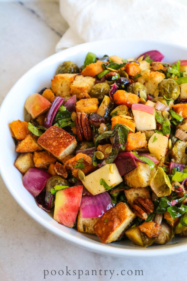 Fall panzanella salad – a perfect autumn side