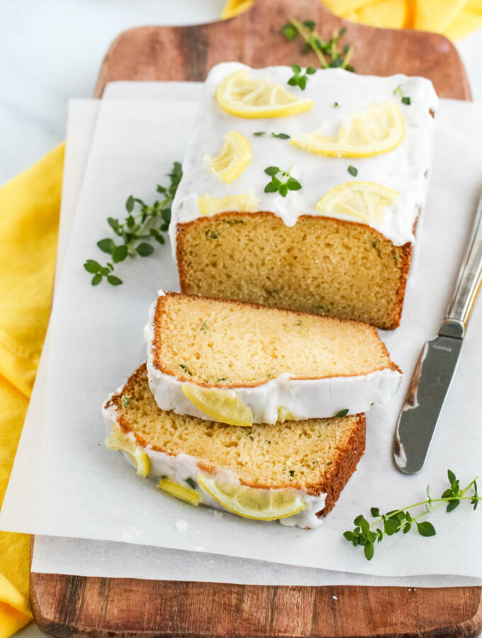 lemon thyme pound cake