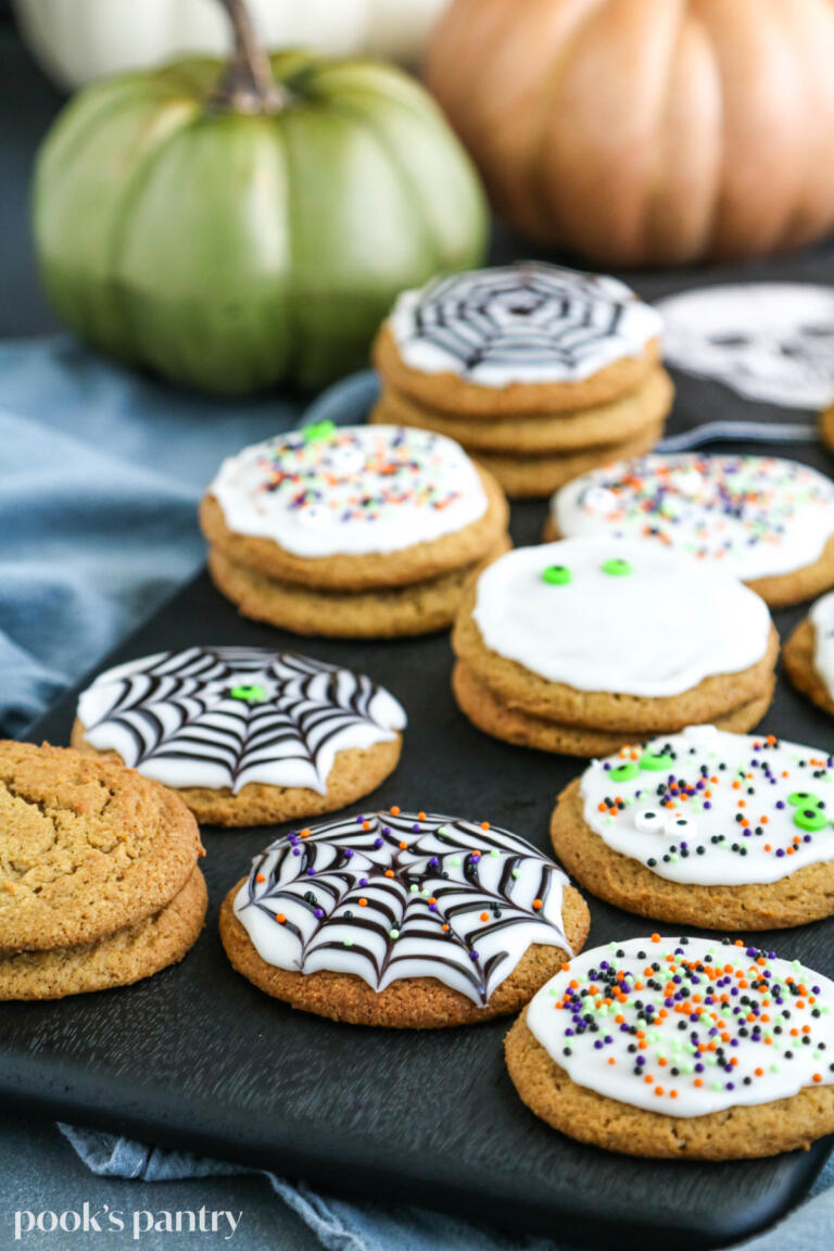 Halloween pumpkin cookies